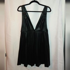 Black Pleated Faux Leather Pinafore Skirt (Dress) Size M Zara